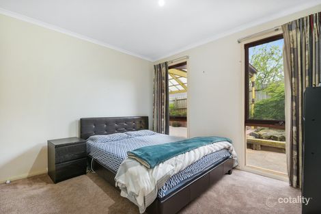 Property photo of 20 Hedgeley Drive Berwick VIC 3806