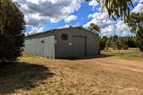 Property photo of 5 Cranesbill Lane Mickleham VIC 3064