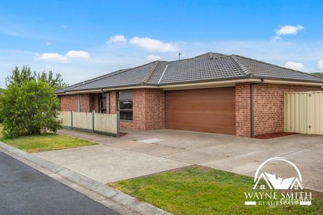 Property photo of 1 Pauline Way Kilmore VIC 3764