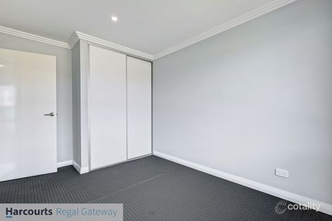 Property photo of 69 Clementine Boulevard Treeby WA 6164