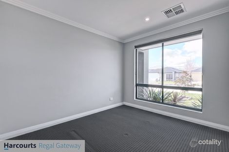 Property photo of 69 Clementine Boulevard Treeby WA 6164