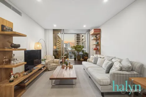 703/8 MOREAU PDE, EAST PERTH, WA 6004