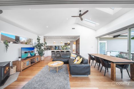 Property photo of 49B Pitt Road North Curl Curl NSW 2099