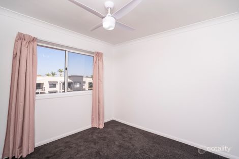 Property photo of 22/5-9 Lloyd Street Southport QLD 4215