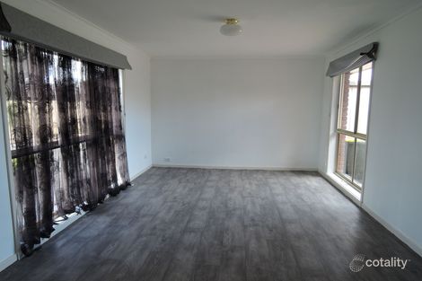 Property photo of 3 Fieldlark Court Werribee VIC 3030