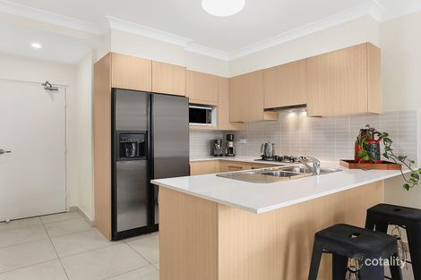 Property photo of 21/5-7 Richards Avenue Peakhurst NSW 2210