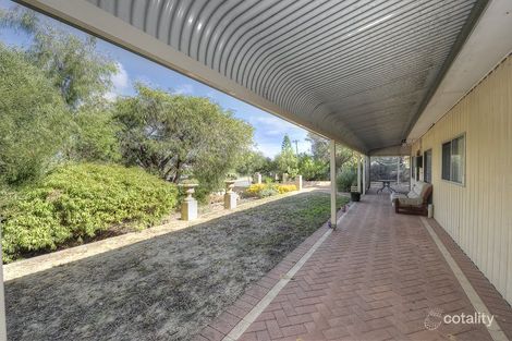 Property photo of 48 Queen Parade Wannanup WA 6210