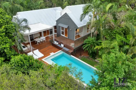 Property photo of 7 Mirreh Place Chapel Hill QLD 4069