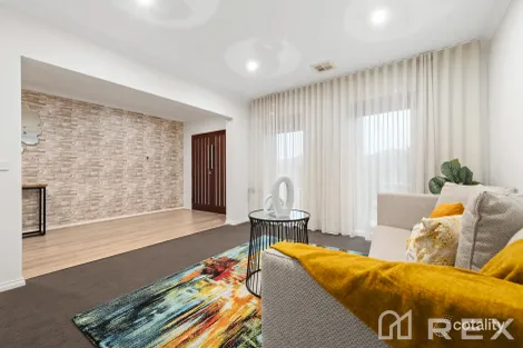 Property photo of 30 Dorkings Way Clyde North VIC 3978