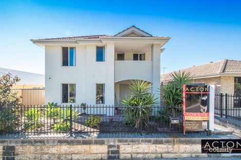 Property photo of 29 Nankeen Circle Tapping WA 6065