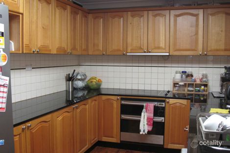 Property photo of 12 Woodlark Place Glenfield NSW 2167