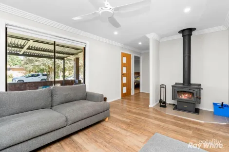 Property photo of 3 Forrest Street Lake Albert NSW 2650