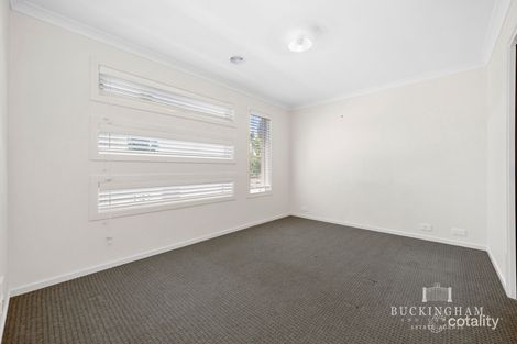 Property photo of 18 Hillgrove Way Mernda VIC 3754