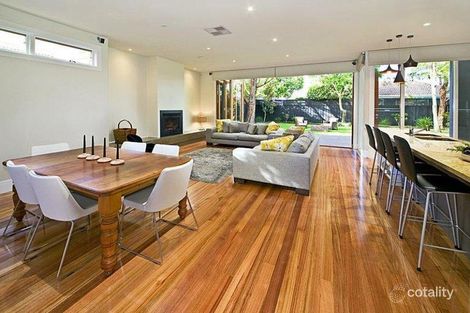 Property photo of 30 Holywood Grove Carnegie VIC 3163