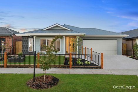 Property photo of 10 Lincolnshire Drive Thornhill Park VIC 3335