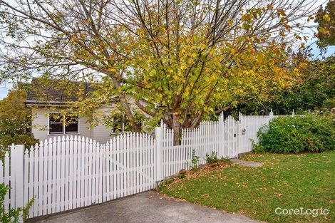 Property photo of 13 Springwood Avenue Springwood NSW 2777