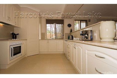 Property photo of 25 Nullarbor Circuit Forest Lake QLD 4078