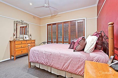 Property photo of 11 Parkhill Drive Ashwood VIC 3147