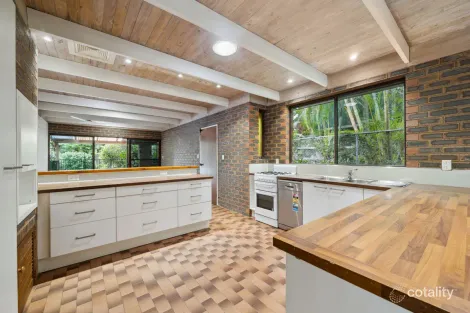 5 Theodore Ct, Moffat Beach, QLD 4551