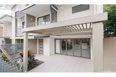 Property photo of 2017/18 Manning Street Milton QLD 4064
