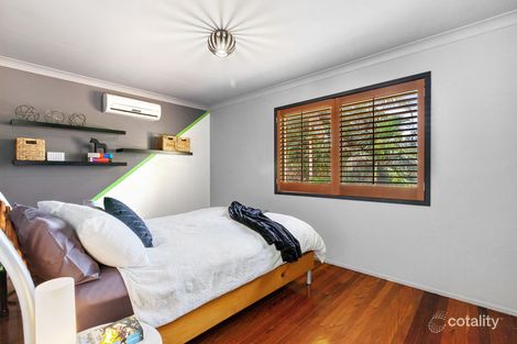 Property photo of 52 Nujooloo Road Slacks Creek QLD 4127