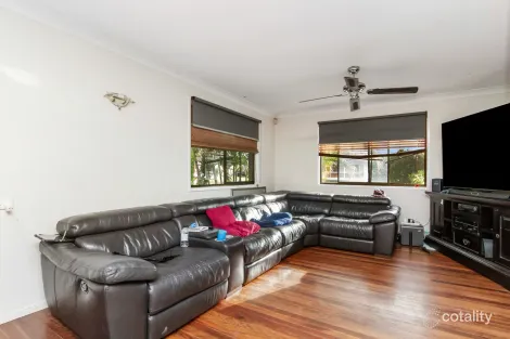 Property photo of 17 Dubarda Drive Strathpine QLD 4500
