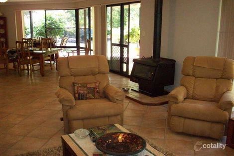 Property photo of 32 Tributary Place Leschenault WA 6233