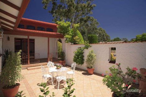 Property photo of 11 Harcourt Street Weetangera ACT 2614