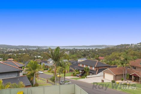 Property photo of 17 Ulverston Way Lakelands NSW 2282