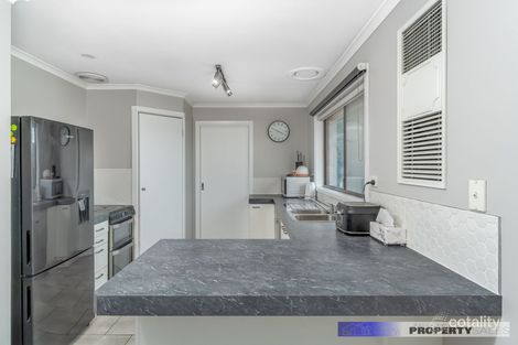 Property photo of 7 Crowe Court Newborough VIC 3825