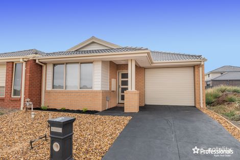 16 Rockingham Cct, Harkness, VIC 3337