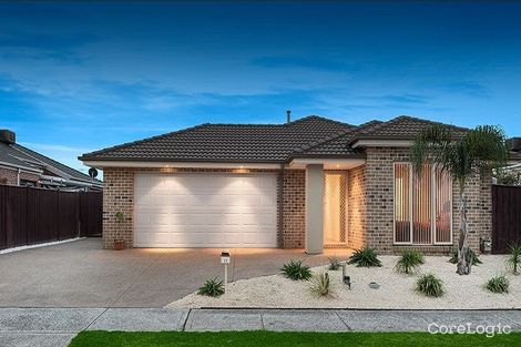Property photo of 17 Vanessa Circuit Pakenham VIC 3810