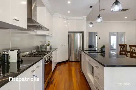 Property photo of 29 Atherton Crescent Tatton NSW 2650