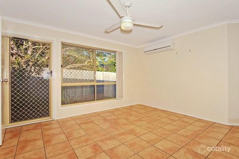 Property photo of 2/4 Galaxy Court Labrador QLD 4215