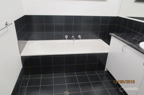 Property photo of 29 Walkington Circle Millars Well WA 6714