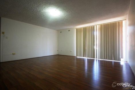 Property photo of 8/49 Hamilton Road Fairfield NSW 2165