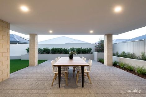 Property photo of 19 Canavan Crescent Manning WA 6152