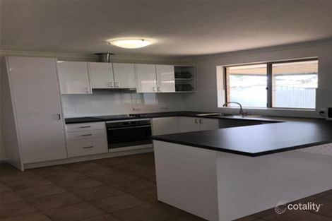 4 Crowley Gdns, Somerville, WA 6430