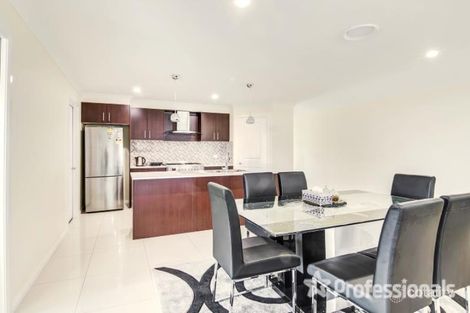 Property photo of 9 Basalt Way Kelso NSW 2795
