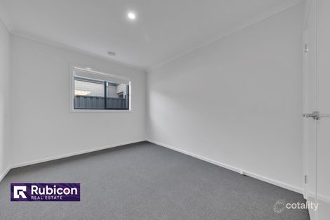Property photo of 13 Bistre Road Tarneit VIC 3029