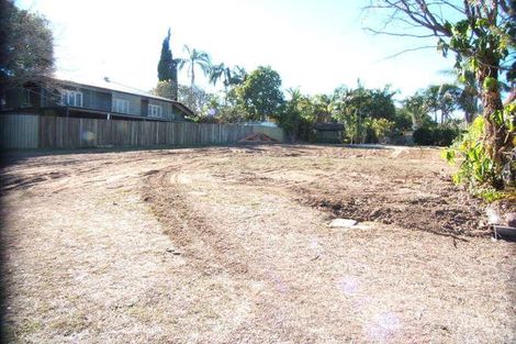 Property photo of 8 Briggs Road Eastern Heights QLD 4305