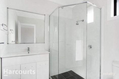 Property photo of 33 Springs Road Spring Farm NSW 2570