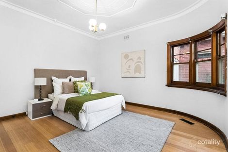 Property photo of 38 Peterleigh Grove Essendon VIC 3040