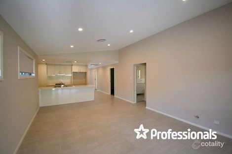 Property photo of 6 Parrott Street Elderslie NSW 2570