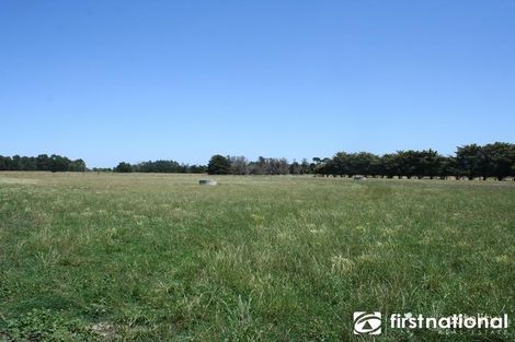 230 Eight Mile Rd, Nar Nar Goon, VIC 3812