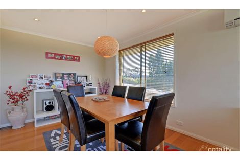 155 Roslyn Ave, Blackmans Bay, TAS 7052