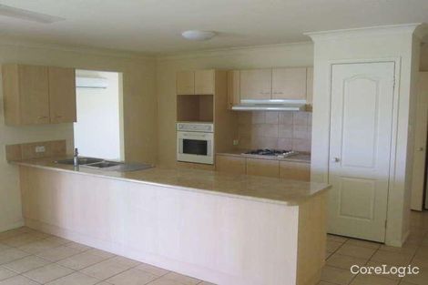 Property photo of 8 Tristania Court Thornton NSW 2322