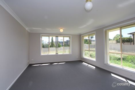 Property photo of 4 Currawong Place Inverell NSW 2360