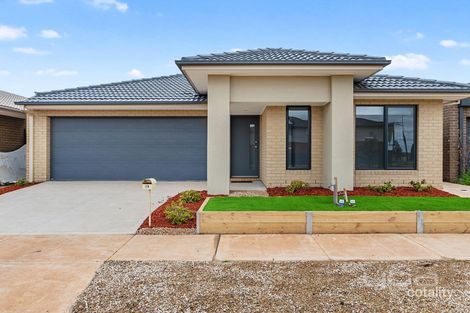 Property photo of 38 Runcorn Crescent Strathtulloh VIC 3338