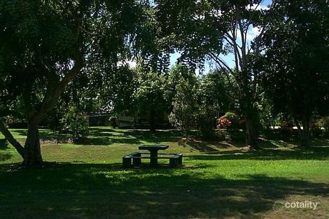 31-35 Tenth Ave, Home Hill, QLD 4806